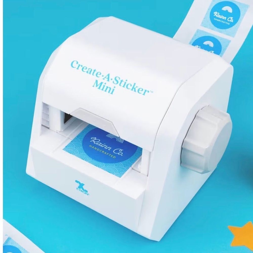 Xyron Create-A-Sticker Mini Machine - Picture 3 of 6